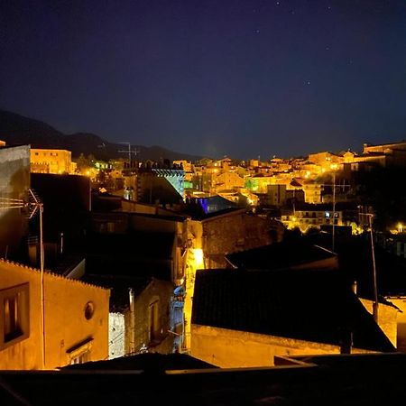 Casa Don Vicenzo Hotel Randazzo Kültér fotó